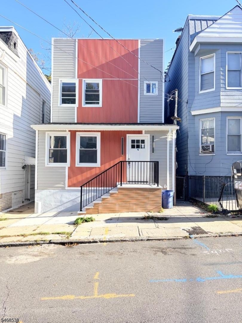 34 Tichenor Terrace Irvington NJ 07111