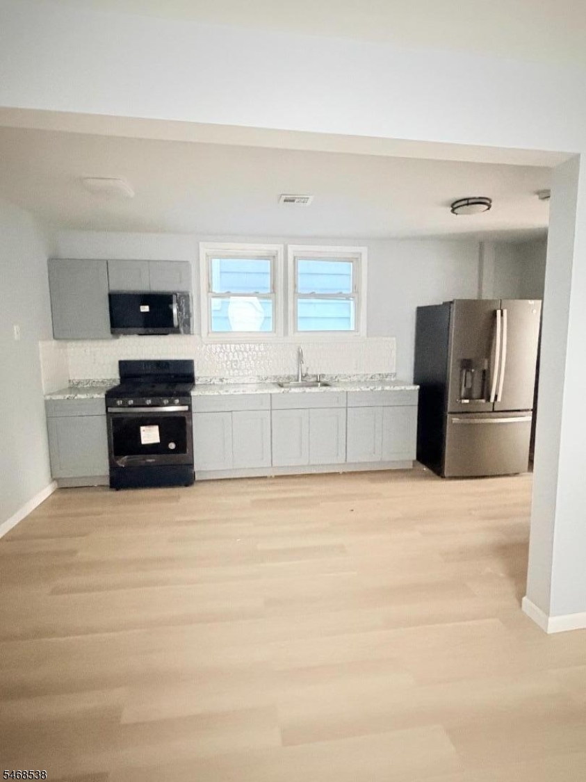 34 Tichenor Terrace Irvington NJ 07111