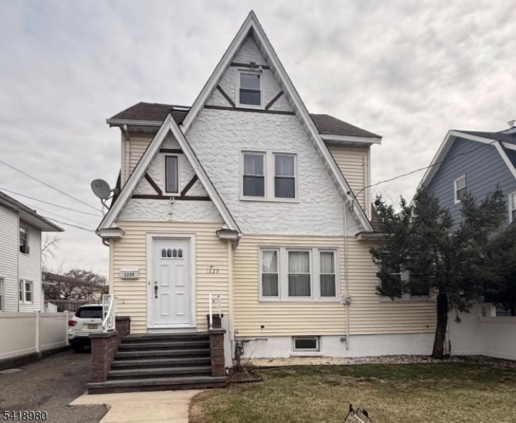 1229 Robert Street Hillside NJ 07205