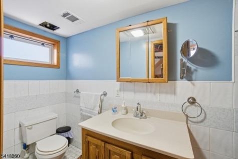 1229 Robert Street Hillside NJ 07205