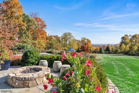 211 Mountainview Estate Bernardsville NJ 07924