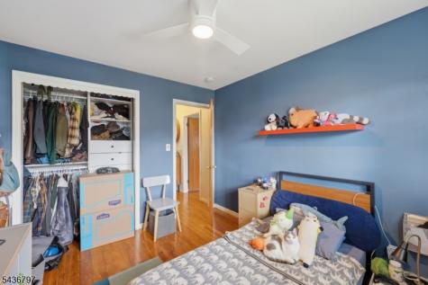 17 Arthur Drive Rutherford NJ 07070