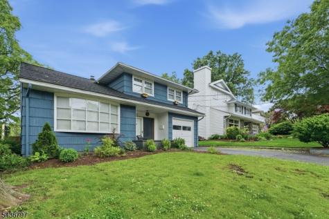 17 Arthur Drive Rutherford NJ 07070