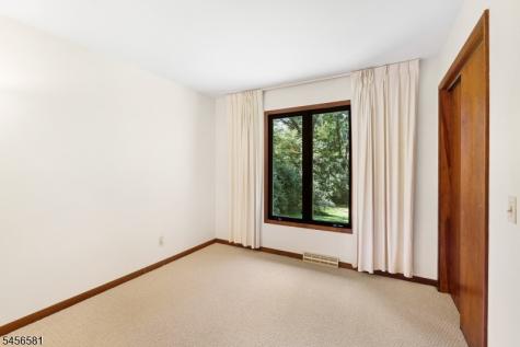 155 Buffalo Hollow Road Lebanon NJ 08826