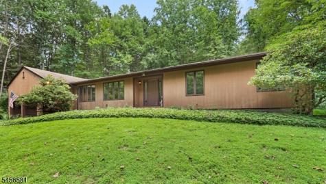 155 Buffalo Hollow Road Lebanon NJ 08826