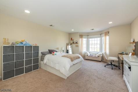 20 Ralph Drive Fairfield NJ 07004