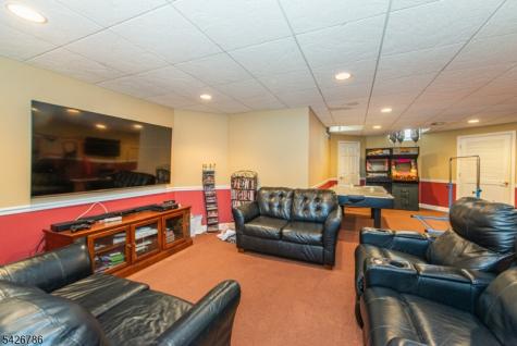 20 Ralph Drive Fairfield NJ 07004