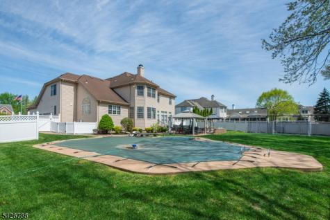 20 Ralph Drive Fairfield NJ 07004