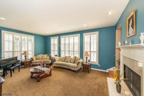 20 Ralph Drive Fairfield NJ 07004