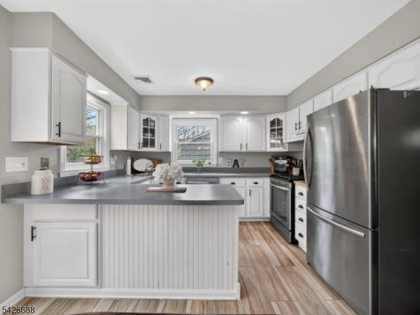 22 Wildwood Terrace Ringwood NJ 07456