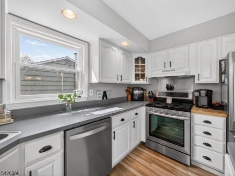 22 Wildwood Terrace Ringwood NJ 07456