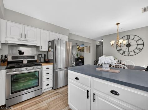 22 Wildwood Terrace Ringwood NJ 07456