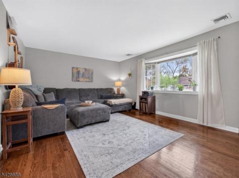 22 Wildwood Terrace Ringwood NJ 07456