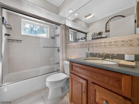 22 Wildwood Terrace Ringwood NJ 07456