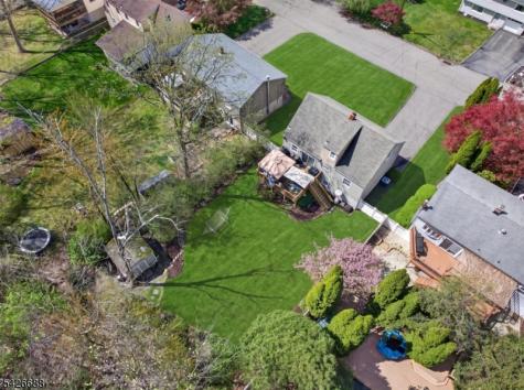 22 Wildwood Terrace Ringwood NJ 07456