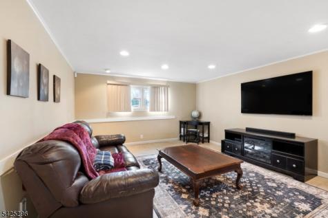 156 Wentz Avenue Springfield NJ 07081