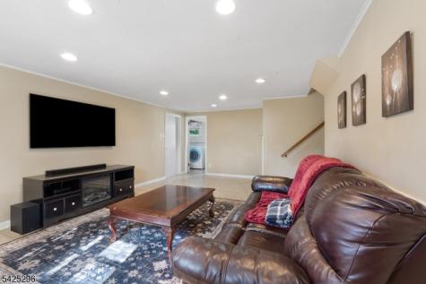 156 Wentz Avenue Springfield NJ 07081