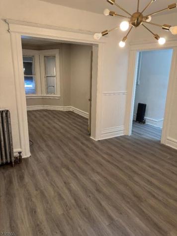 20 Willoughby Street Newark NJ 07112