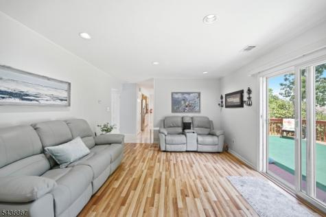 3 Trouville Drive Parsippany-troy Hills NJ 07054