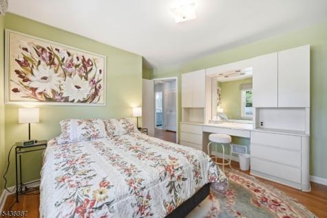 3 Trouville Drive Parsippany-troy Hills NJ 07054