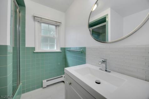 184 W Passaic Avenue Rutherford NJ 07070