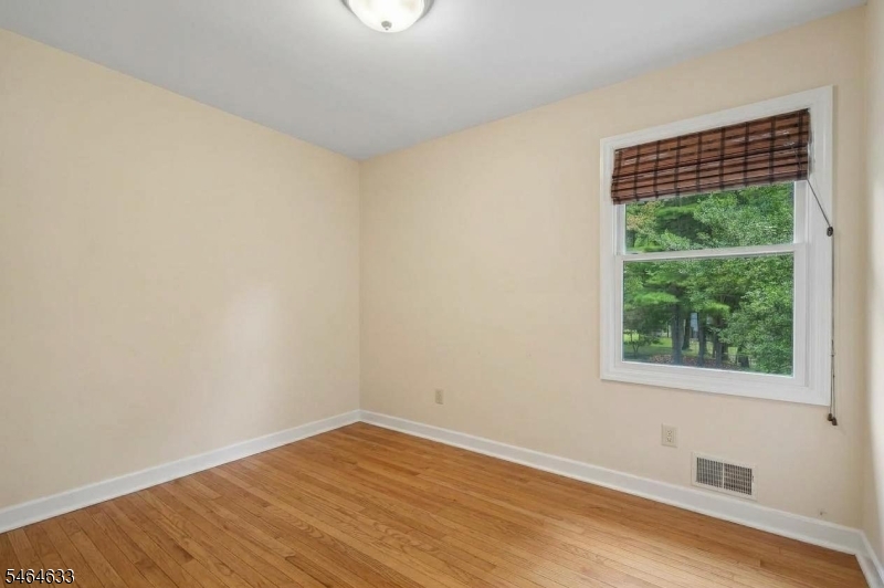 91 Ridge Drive Livingston NJ 07039