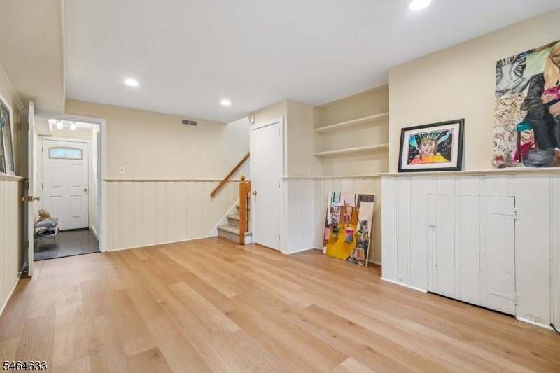91 Ridge Drive Livingston NJ 07039
