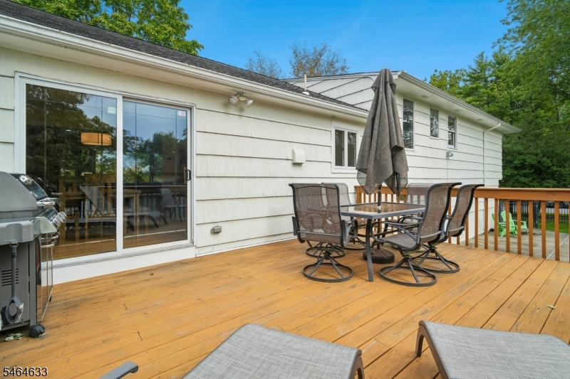 91 Ridge Drive Livingston NJ 07039