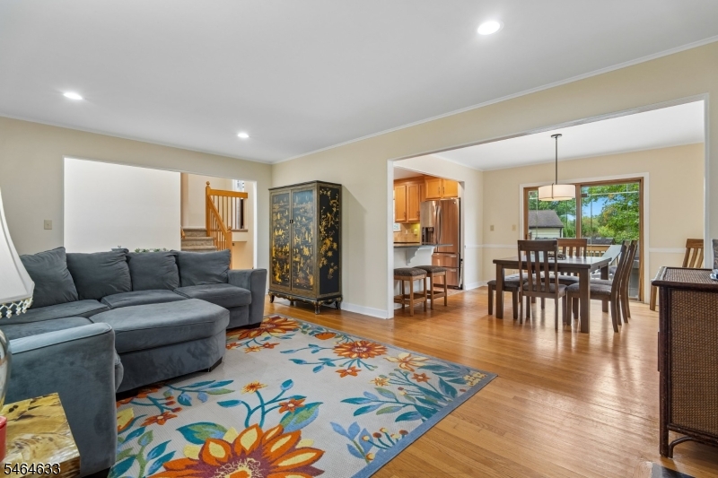 91 Ridge Drive Livingston NJ 07039