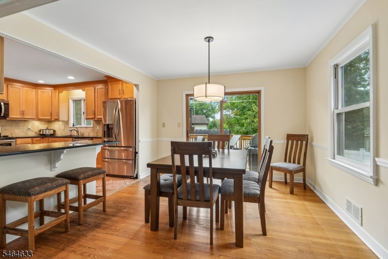 91 Ridge Drive Livingston NJ 07039