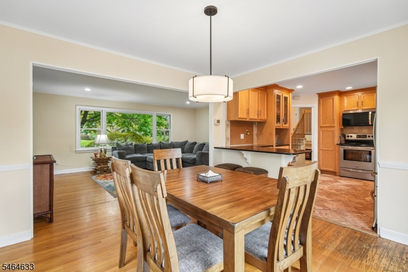 91 Ridge Drive Livingston NJ 07039