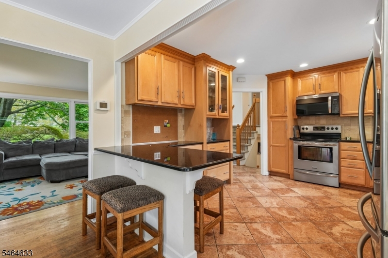 91 Ridge Drive Livingston NJ 07039