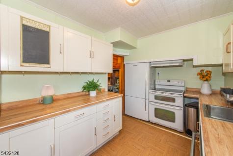 51 W Shore Trail Sparta NJ 07871