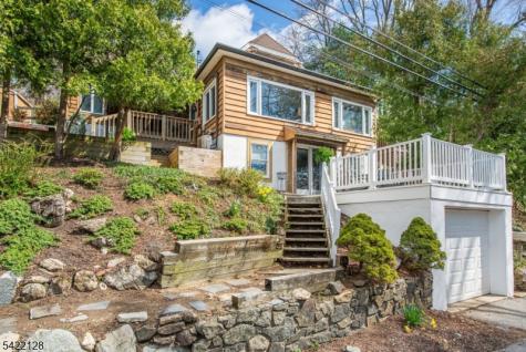 51 W Shore Trail Sparta NJ 07871
