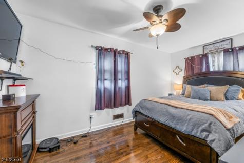 40 Musconetcong Avenue Hopatcong NJ 07843