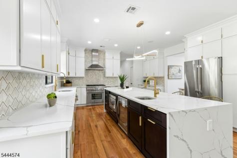 170 Johnston Drive Extension Watchung NJ 07069