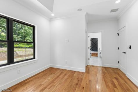 170 Johnston Drive Extension Watchung NJ 07069