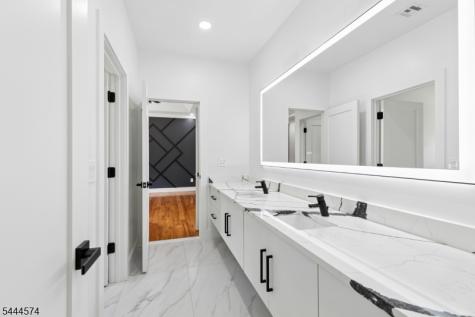 170 Johnston Drive Extension Watchung NJ 07069