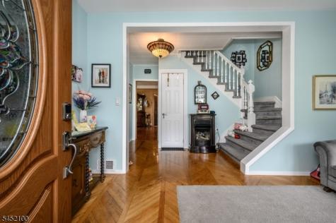 147 Claremont Avenue Verona NJ 07044