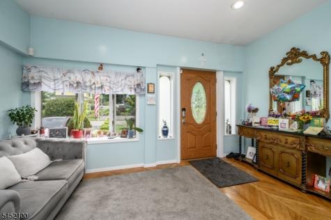 147 Claremont Avenue Verona NJ 07044