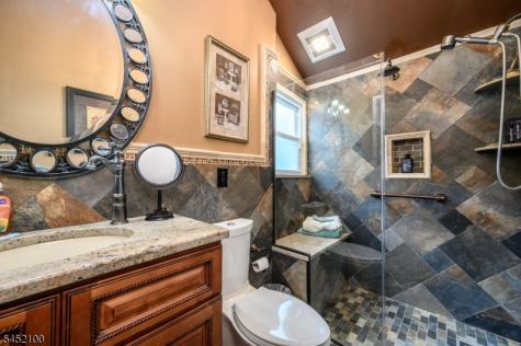 147 Claremont Avenue Verona NJ 07044