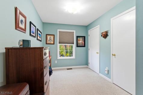 32 Hibernia Road Rockaway NJ 07866