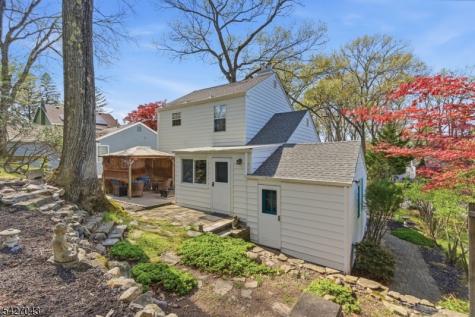 32 Hibernia Road Rockaway NJ 07866