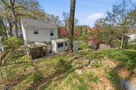 32 Hibernia Road Rockaway NJ 07866