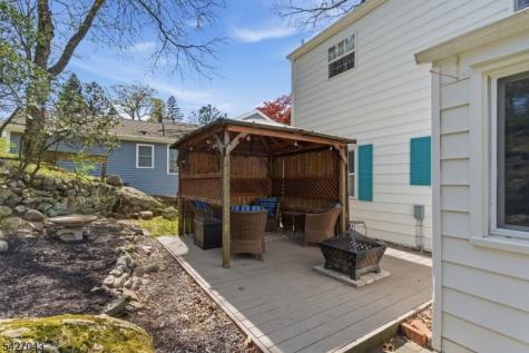32 Hibernia Road Rockaway NJ 07866