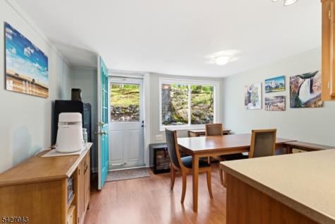 32 Hibernia Road Rockaway NJ 07866
