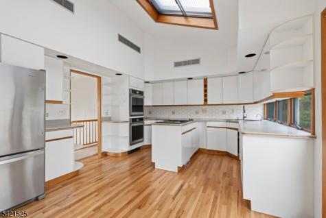 8 Bogert Road Montville NJ 07058