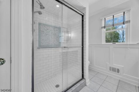 1 Berkshire Court Clinton NJ 08833