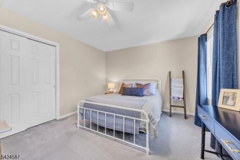 1 Berkshire Court Clinton NJ 08833