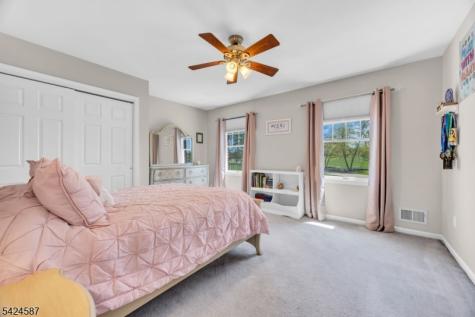 1 Berkshire Court Clinton NJ 08833